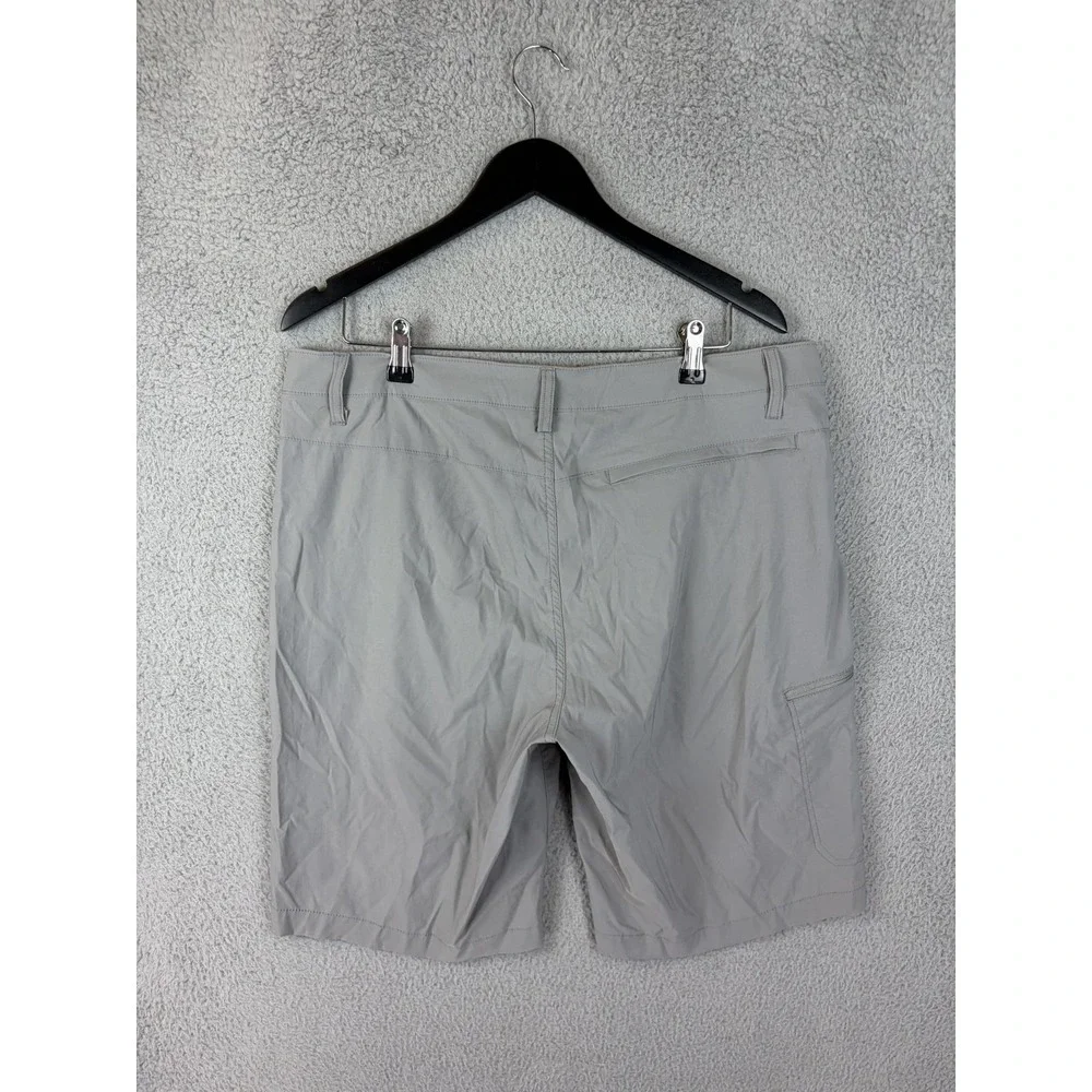 Eddie Bauer Cargo Shorts Mens 34 Gray Nylon Spandex Stretch 10 Inseam Outdoor